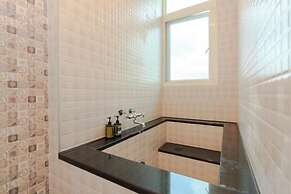 Gu-Ji Gu-Ji Garden B&B