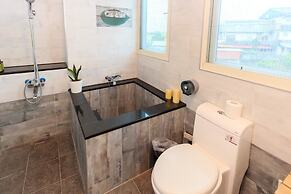 Gu-Ji Gu-Ji Garden B&B