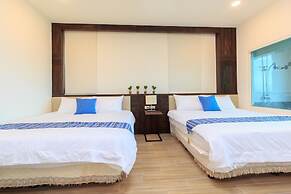 Gu-Ji Gu-Ji Garden B&B