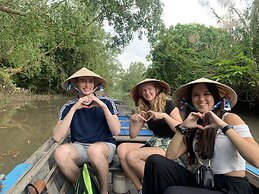 Winter Spring Homestay