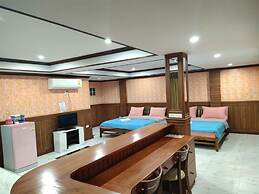 Tree House Chachoengsao