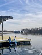 Calm Waters Cabin Resort