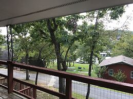 Calm Waters Cabin Resort