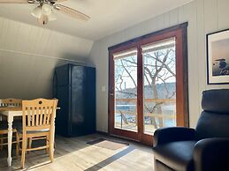 Calm Waters Cabin Resort