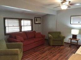 Calm Waters Cabin Resort