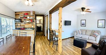 Calm Waters Cabin Resort