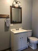 Calm Waters Cabin Resort