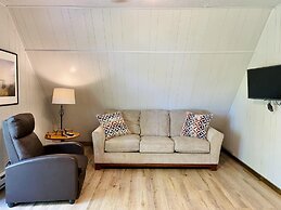 Calm Waters Cabin Resort