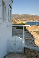 Athina Ios Villa