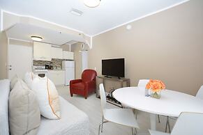 335 Ocean Walk Apartments