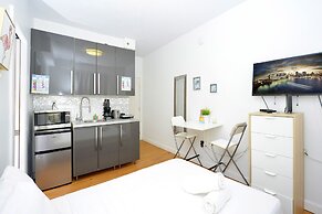 335 Ocean Walk Apartments