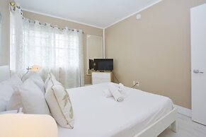 335 Ocean Walk Apartments