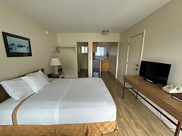 Winchester Bay Inn