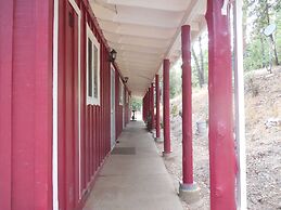 Yosemite Paradise Inn