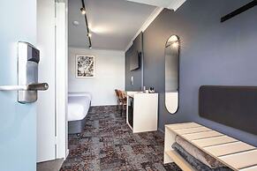 Nightcap at Horse and Jockey Hotel Warwick