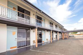 Nightcap at Horse and Jockey Hotel Warwick