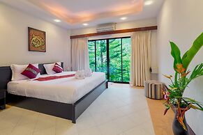 Kata Pool Apartments