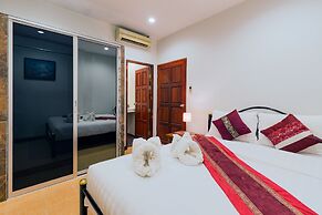 Kata Pool Apartments