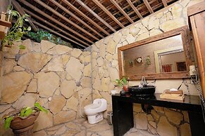 RAJAKLANA Resort, Villa And Spa