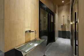 Candeo Hotels Tokyo Shimbashi