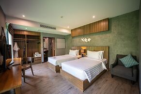 Coral Tree Villa Huahin