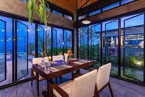 Coral Tree Villa Huahin