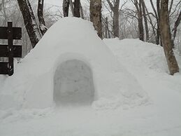 Cozy Inn Antique