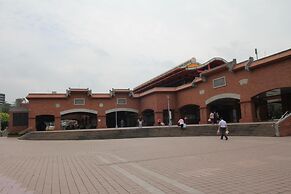 Tourist Bunny - Hostel