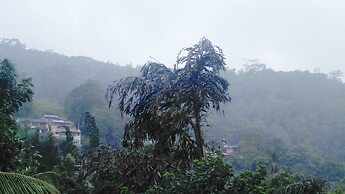 Cloud Inn Kandy
