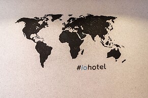 iO Hotel
