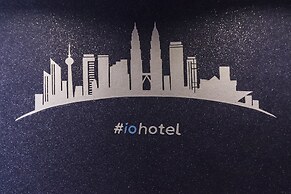 iO Hotel