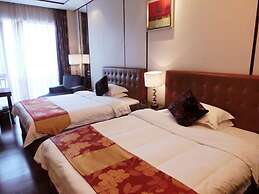 Estay Apartment Poly Central Pivot GZ