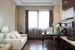 Estay Apartment Poly Central Pivot GZ