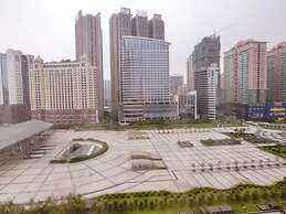 Estay Apartment Poly Central Pivot GZ