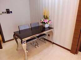 Estay Apartment Poly Central Pivot GZ