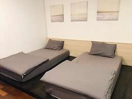 Shade House - Phuket Downtown