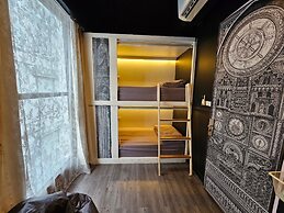 Shade House - Phuket Downtown