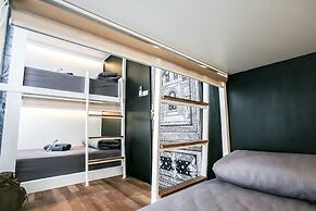 Shade House - Phuket Downtown