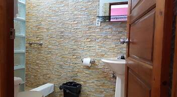 Anchorage Beach Resort