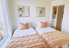 Sunset Oasis Kelowna