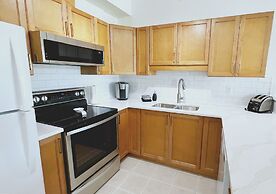 Sunset Oasis Kelowna