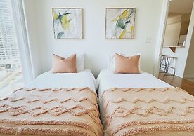 Sunset Oasis Kelowna