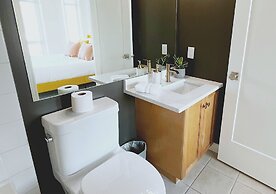 Sunset Oasis Kelowna