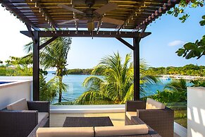 Bella Luna Beach House #64708
