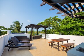 Bella Luna Beach House #227473