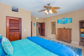 Stunning Coral View Home with Oceanfront Pool by RedAwning