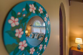 Stunning Coral View Home with Oceanfront Pool by RedAwning