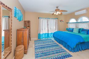 Stunning Coral View Home with Oceanfront Pool by RedAwning