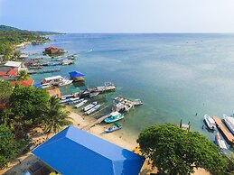 Bella Luna Beach House #227487