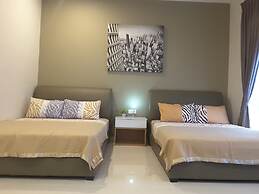 Laman Kurnia Holiday House